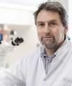 Ulf Simonsen from the Department of Biomedicine receives DKK 5.3 million for his corona related research. Photo: Lars Kruse/AU.
