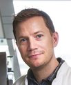 Rasmus O. Bak og kolleger har udviklet en ny CRISPR-baseret metode, der midlertidigt kan skrue op og ned for et gen uden at ændre på dets DNA. Metoden gør dem i stand til at studere geners effekt i celler og deres rolle i udviklingen af sygdomme.