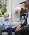 Det var en veloplagt Jens Christian Skou, som modtog nyheden om, at en bygning bliver opkaldt efter ham. Foto: Maria Randima Brauer Sørensen, AU Kommunikation